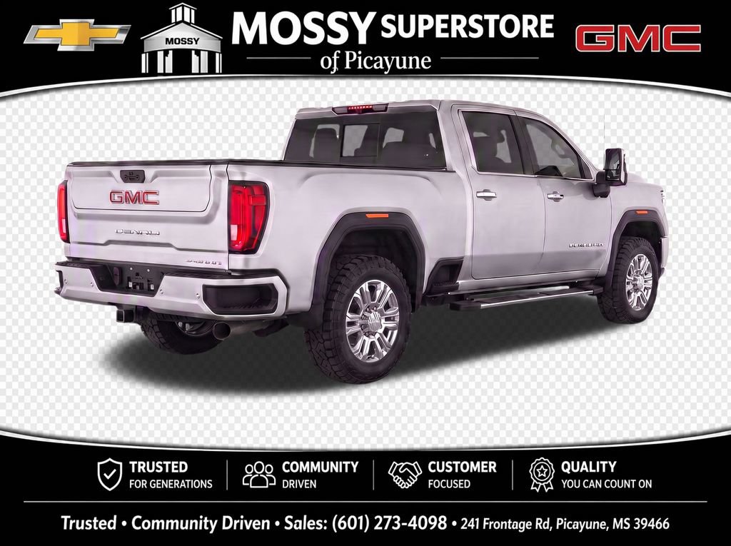 Used 2022 GMC Sierra 3500 Denali AWD/4WD image 4