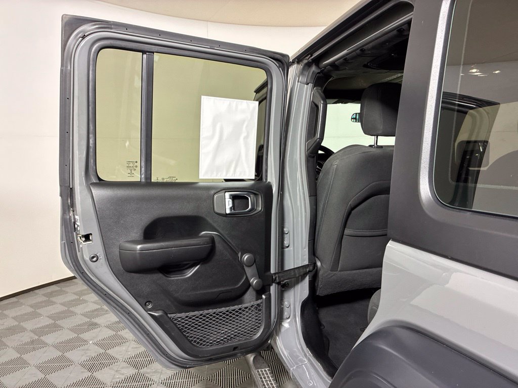 Used 2020 Jeep Wrangler Unlimited Sport AWD/4WD image 25