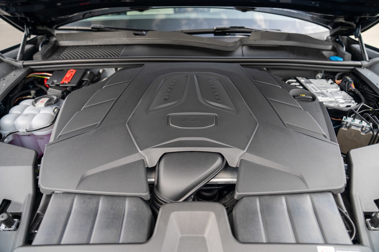 New 2026 Porsche Cayenne AWD/4WD image 28