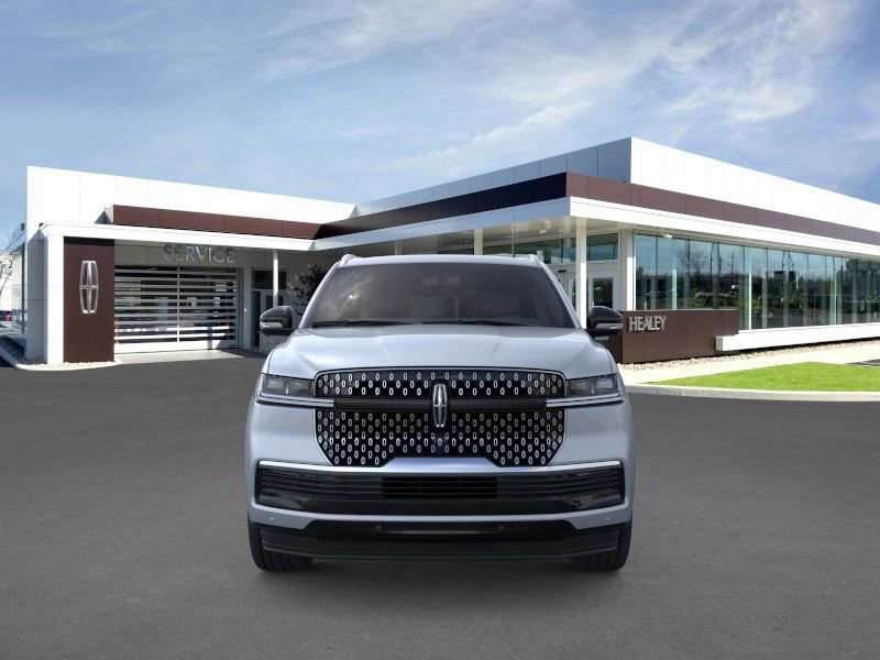 New 2026 Lincoln Navigator L Reserve AWD/4WD image 6