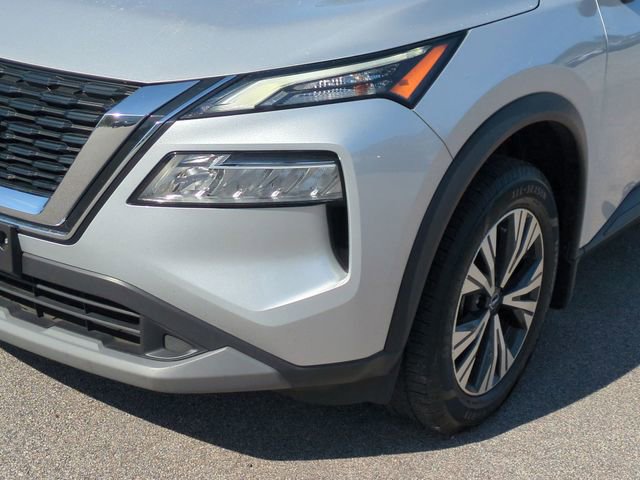 Used 2023 Nissan Rogue SV w/ SV Premium Package FWD image 9