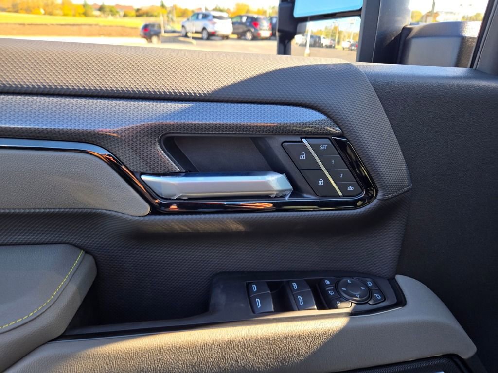 New 2026 Chevrolet Silverado 2500 ZR2 image 27