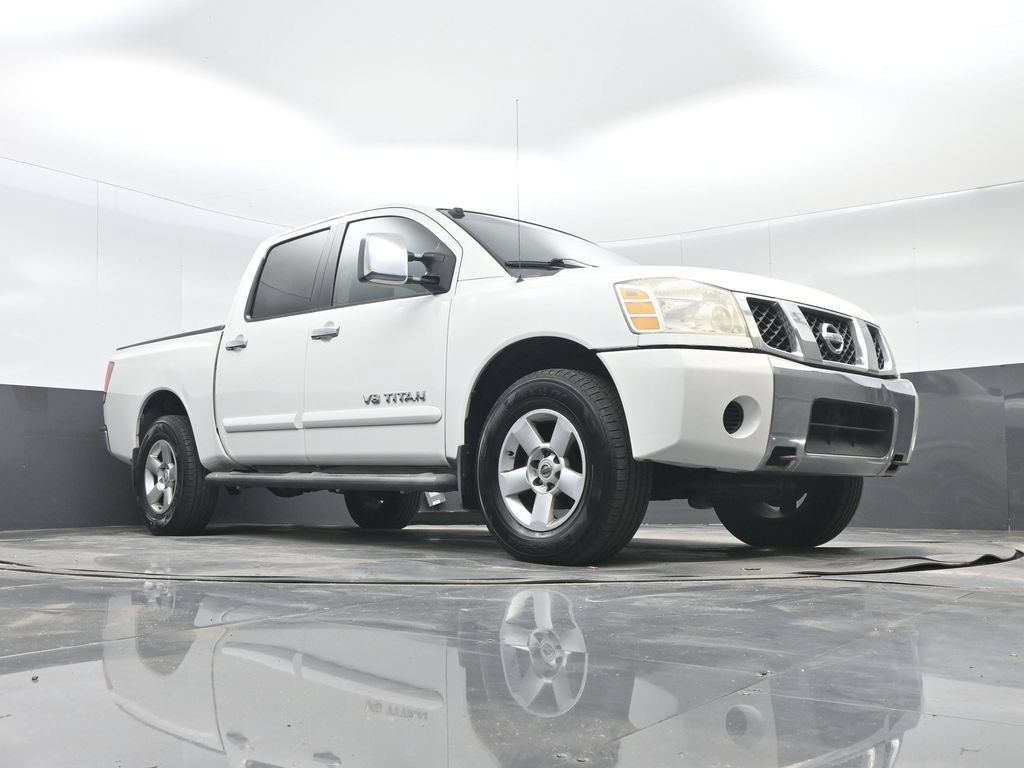 Used 2005 Nissan Titan SE w/ (T01) Tow Pkg AWD/4WD image 33