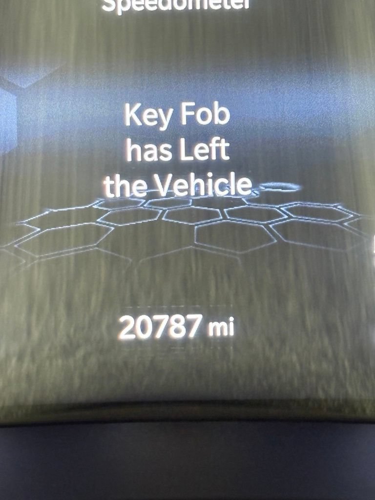 Used 2022 Jeep Compass Latitude AWD/4WD image 9