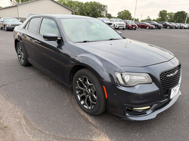 Used 2017 Chrysler 300 S w/ 300S Premium Group AWD/4WD image 7