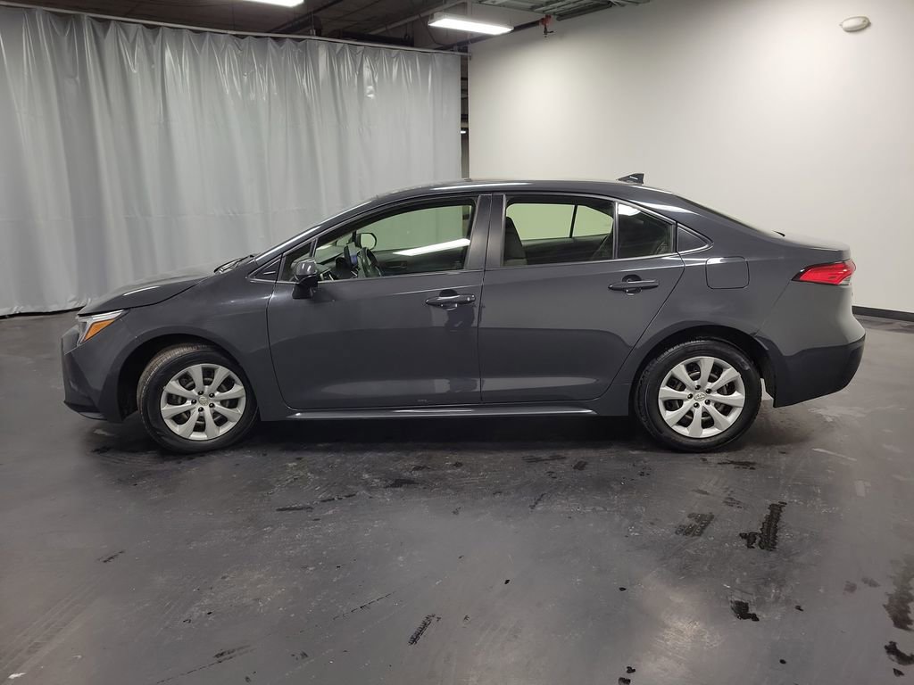 Used 2023 Toyota Corolla LE w/ Carpet Mat Package (TMS) image 5