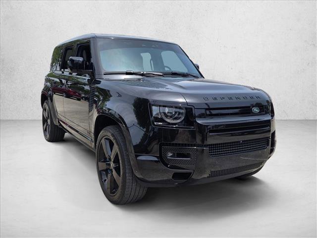 Used 2022 Land Rover Defender 110 V8 AWD/4WD image 3