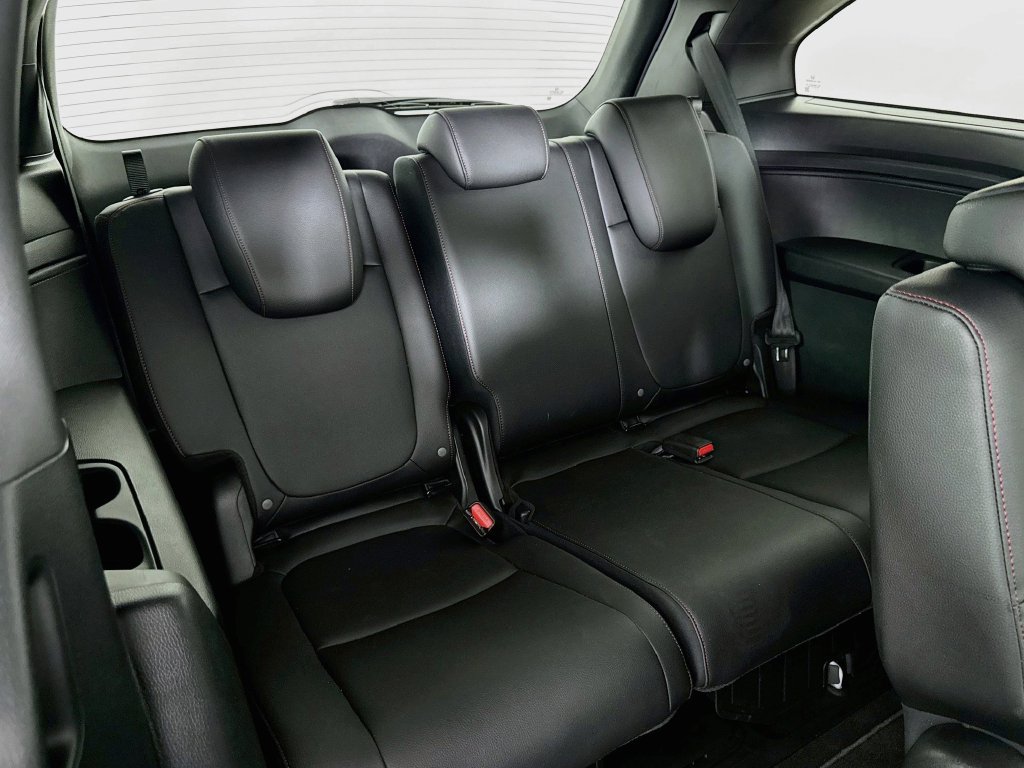 Certified 2026 Honda Odyssey Sport-L image 37