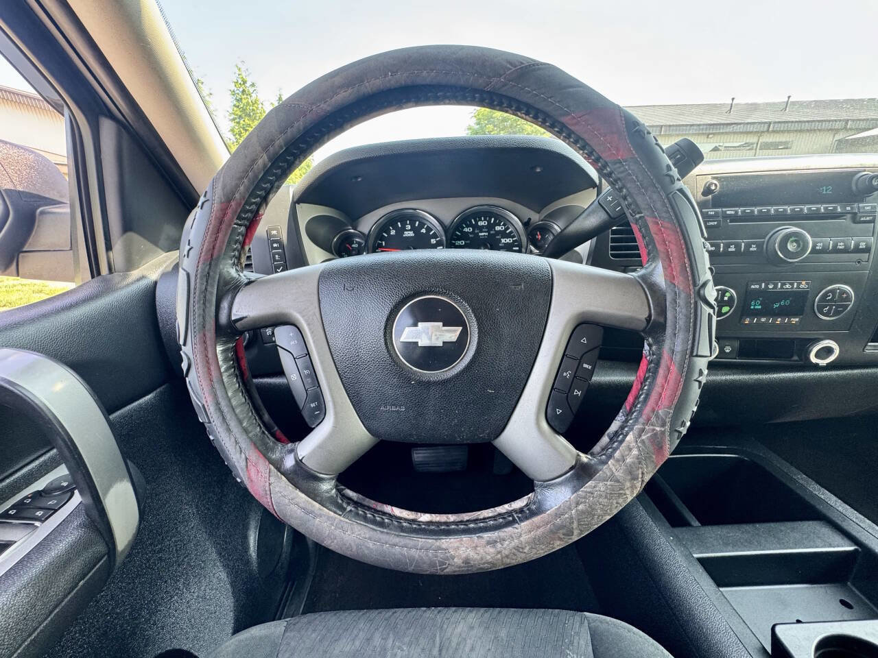 Used 2008 Chevrolet Silverado 2500 LT w/ 2LT Convenience Package image 14