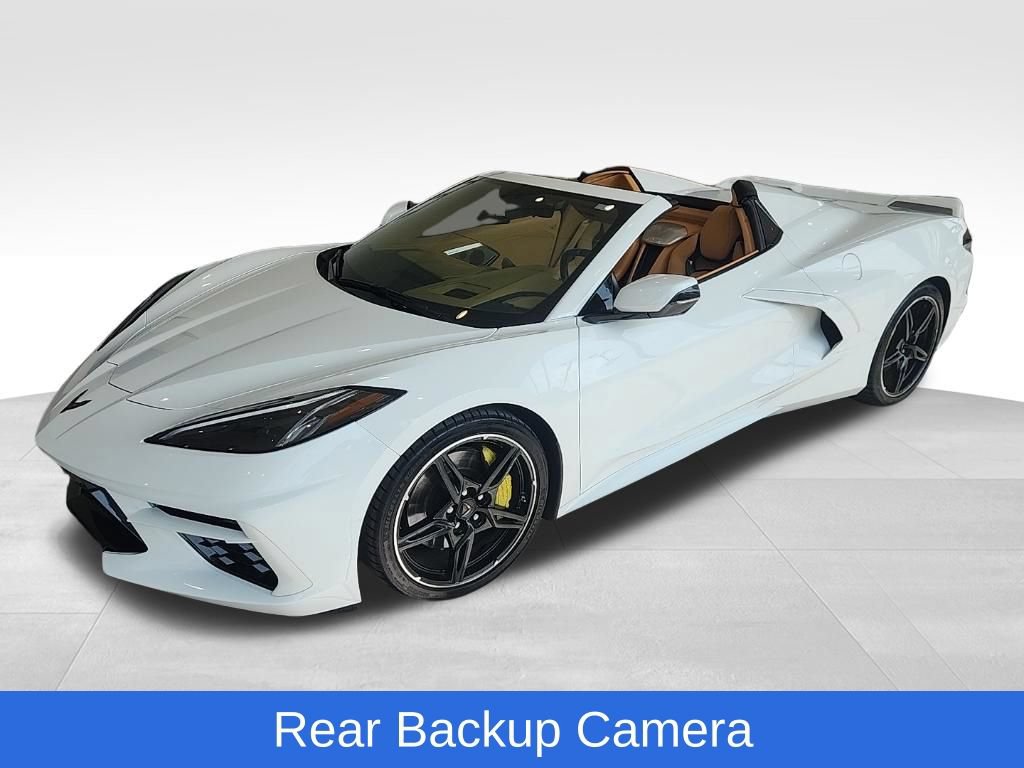 Used 2021 Chevrolet Corvette Stingray Premium Conv w/ Z51 Performance Package RWD image 3