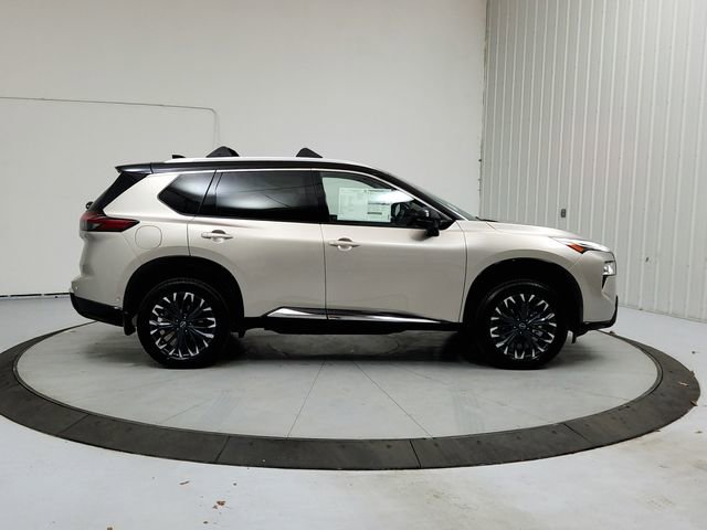 New 2026 Nissan Rogue Platinum w/ Platinum Premium Package image 8
