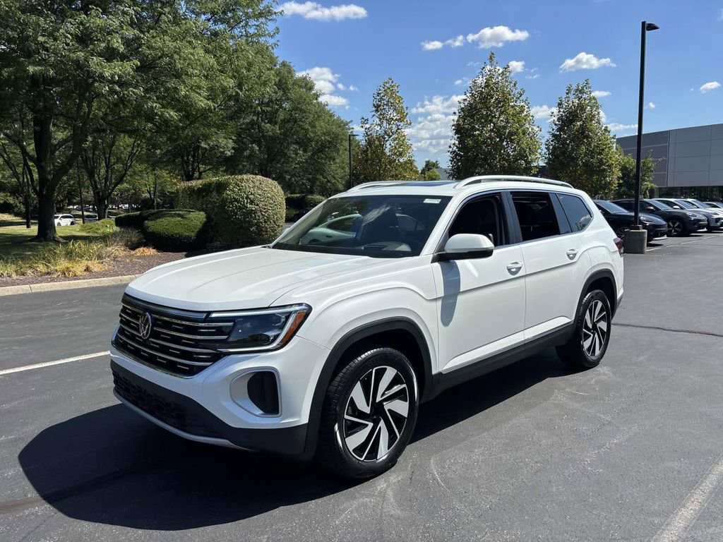 New 2026 Volkswagen Atlas SEL image 3