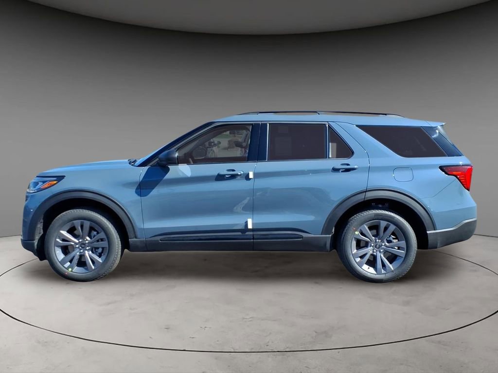 New 2026 Ford Explorer Active AWD/4WD image 2