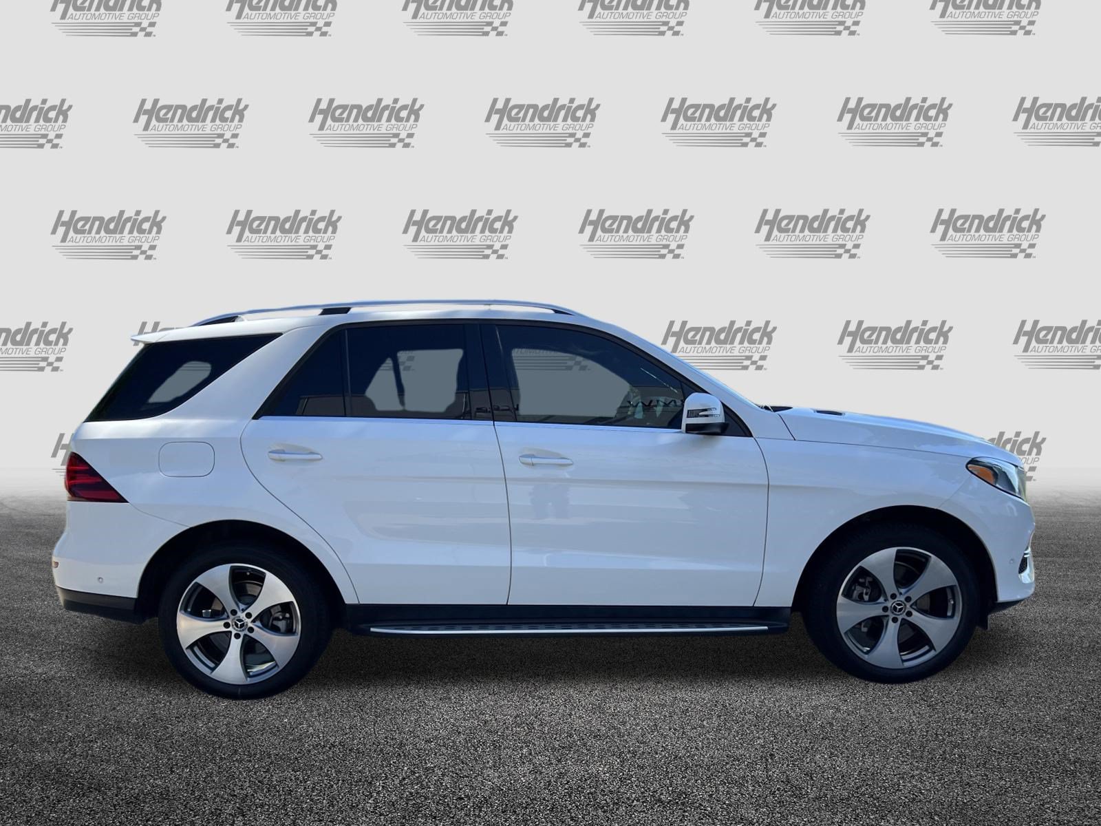 Used 2019 Mercedes-Benz GLE 400 4MATIC image 10