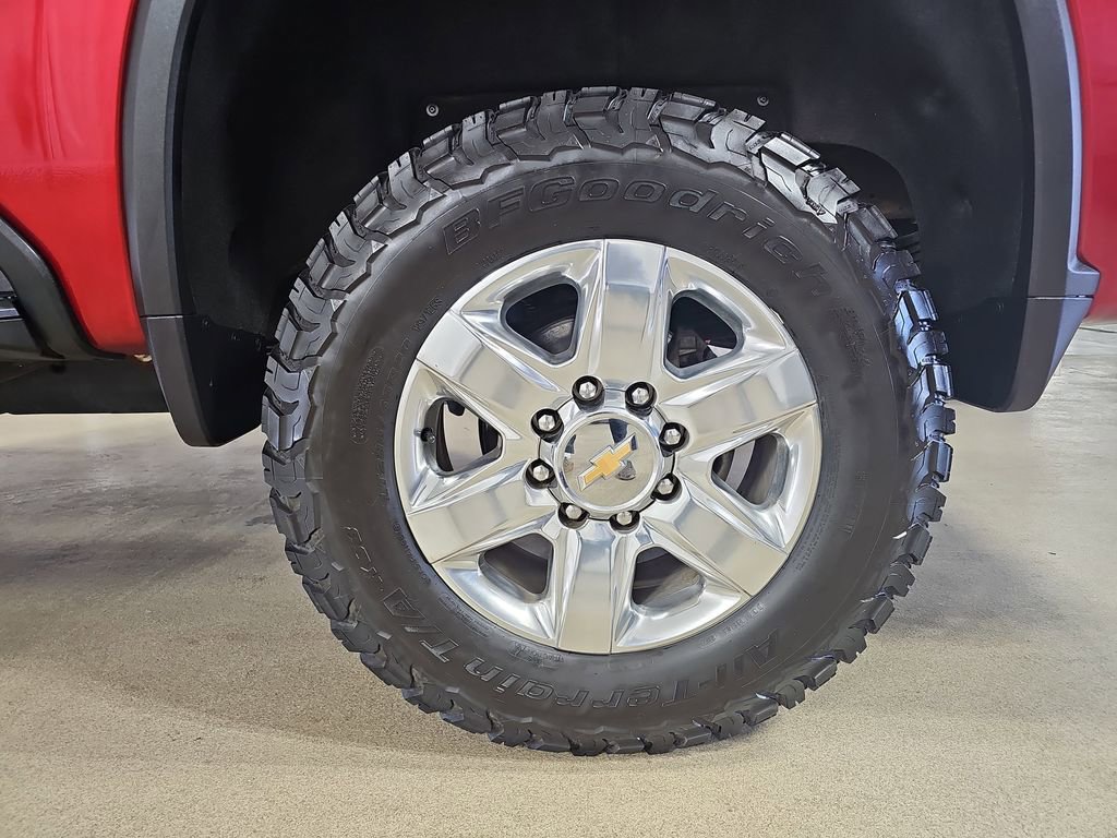 Certified 2022 Chevrolet Silverado 2500 LTZ w/ LTZ Plus Package AWD/4WD image 38