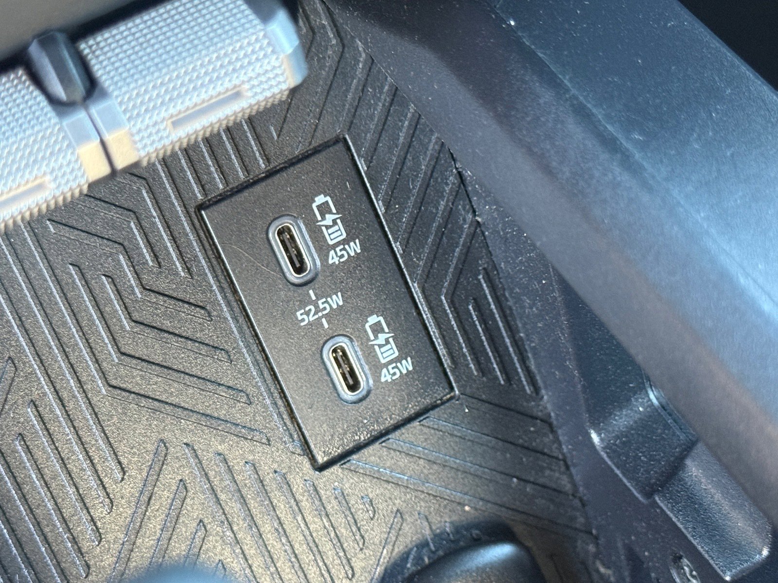 Used 2024 Toyota Tacoma SR image 24