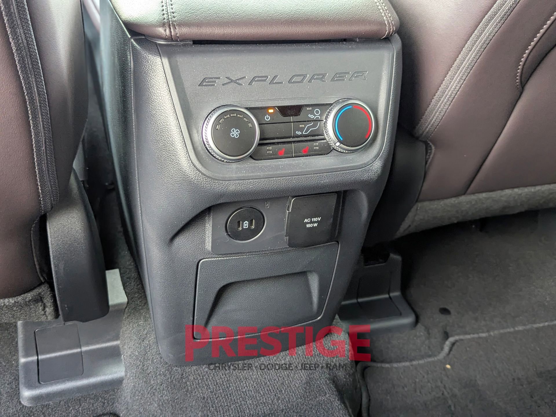 Used 2025 Ford Explorer Platinum w/ Ultimate Package image 29