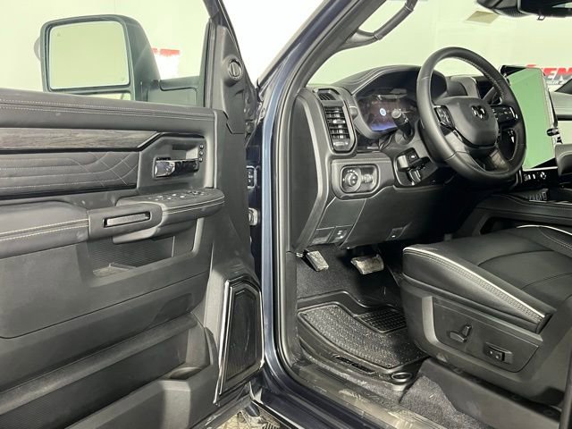 New 2026 RAM 3500 Limited image 25