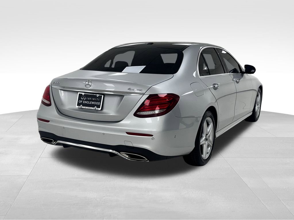Used 2018 Mercedes-Benz E 300 4MATIC image 7
