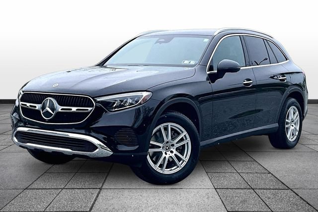 Certified 2023 Mercedes-Benz GLC 300 4MATIC image 4