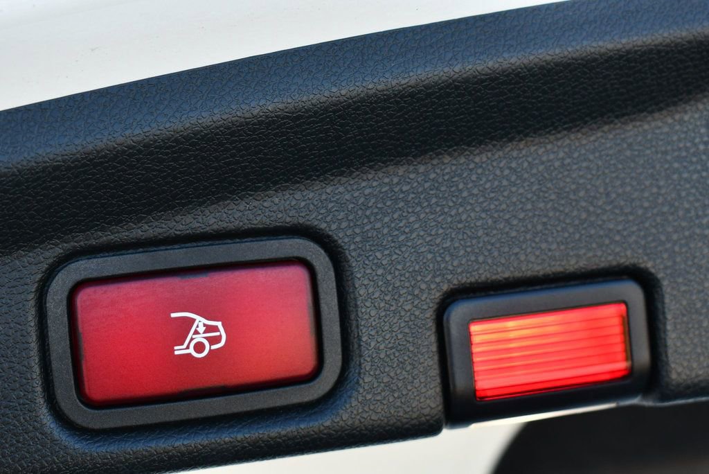 Used 2019 Mercedes-Benz E 450 4MATIC Cabriolet w/ Premium 1 Package image 18