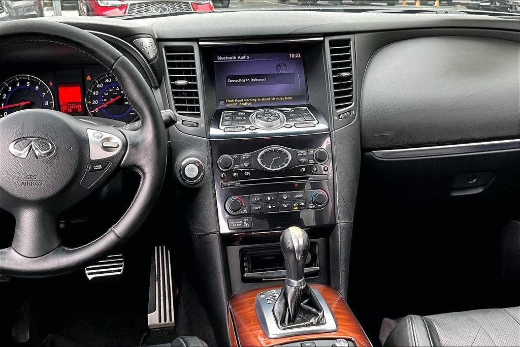 Used 2011 INFINITI FX35 AWD w/ Premium Pkg image 8