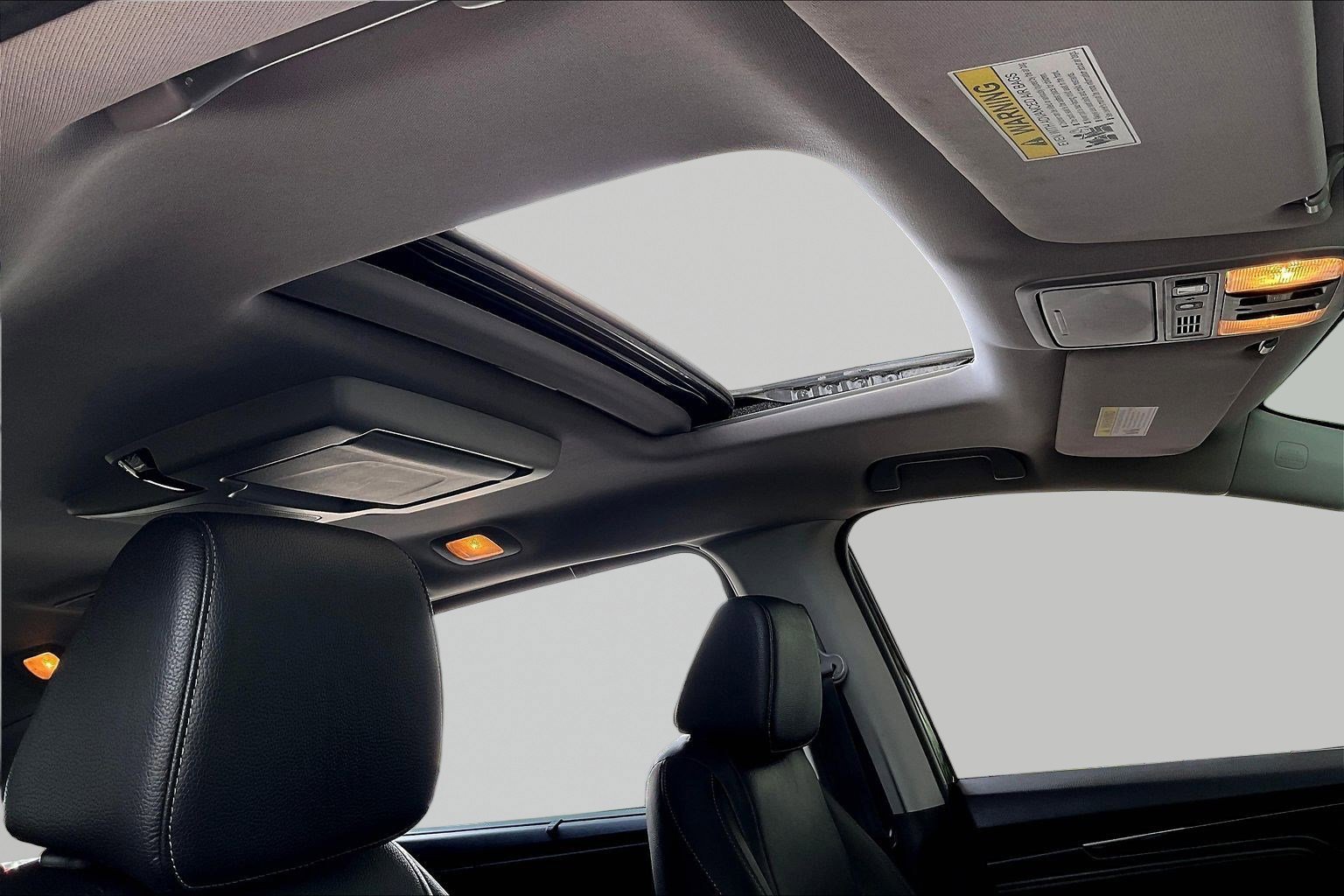 Used 2023 Honda Odyssey Touring image 28