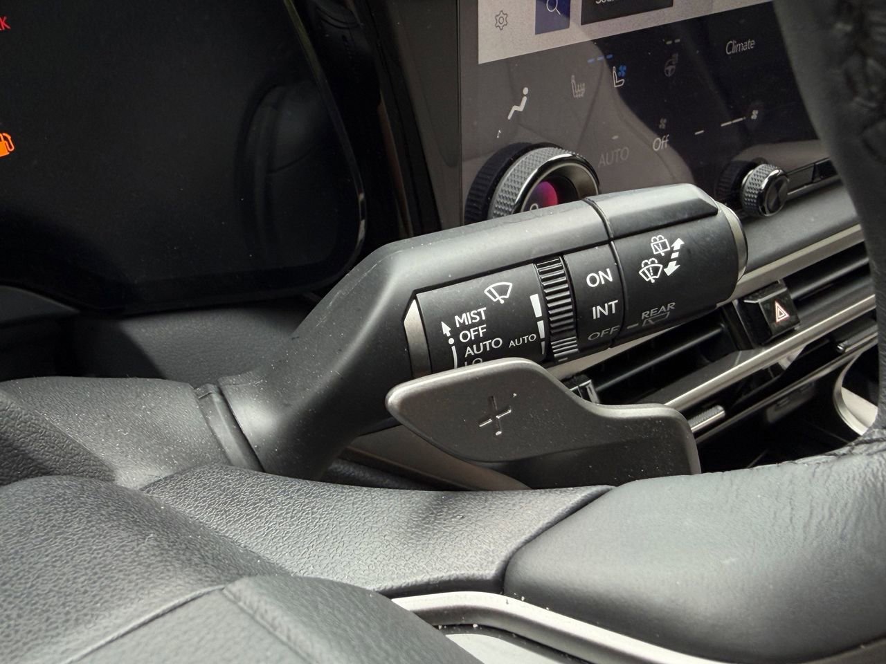 Used 2024 Lexus RX 350 Premium Plus w/ Convenience Package FWD image 19