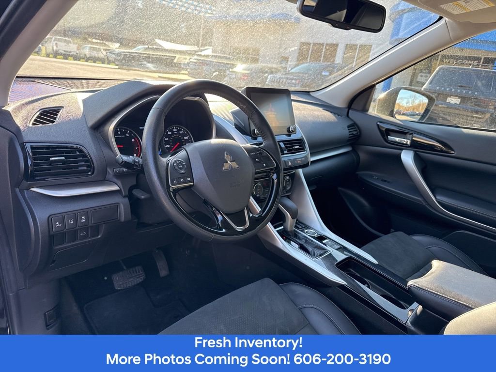 Used 2025 Mitsubishi Eclipse Cross SE image 11