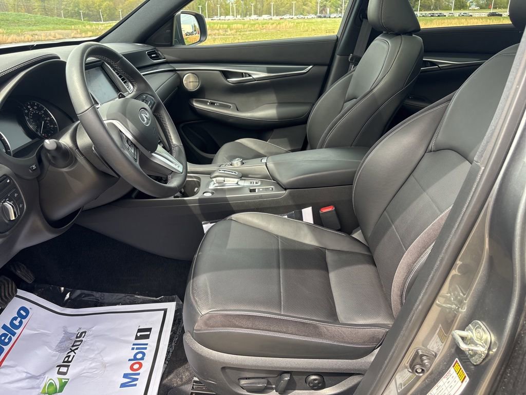 Used 2024 INFINITI QX50 Sport FWD image 17