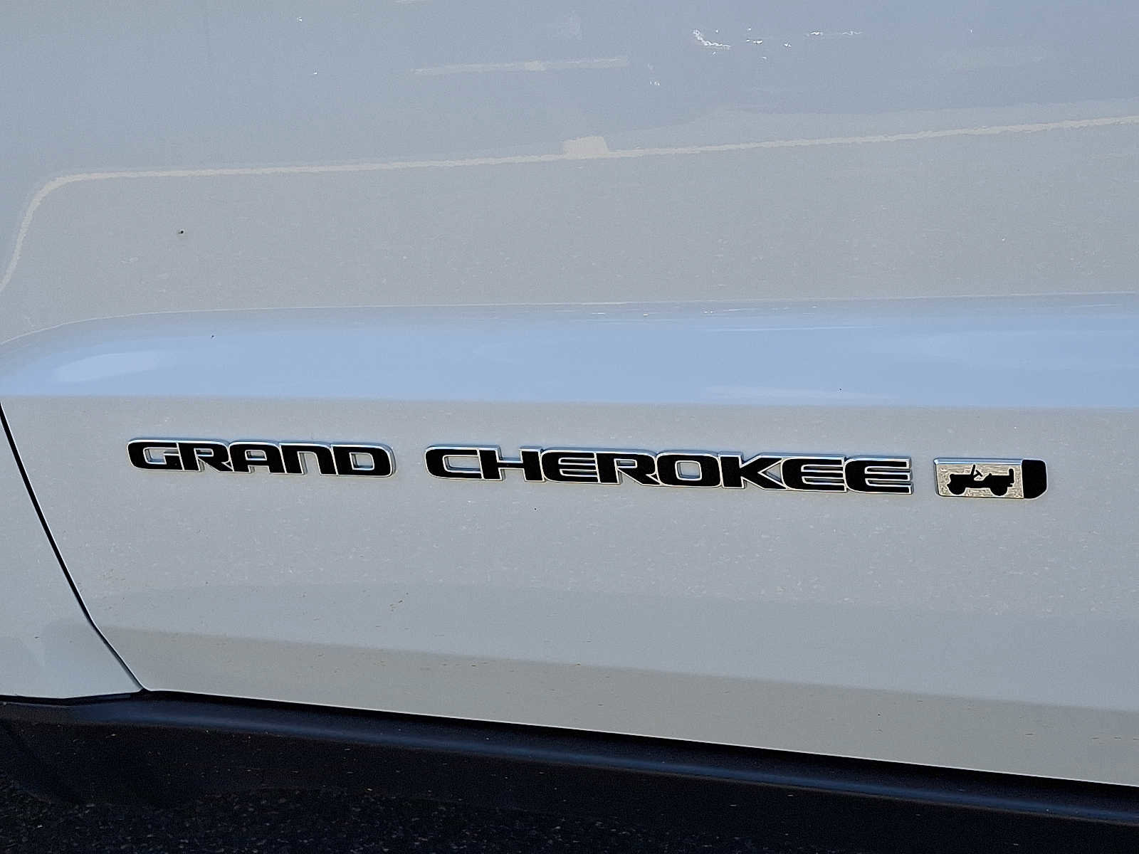 Used 2022 Jeep Grand Cherokee Limited image 34