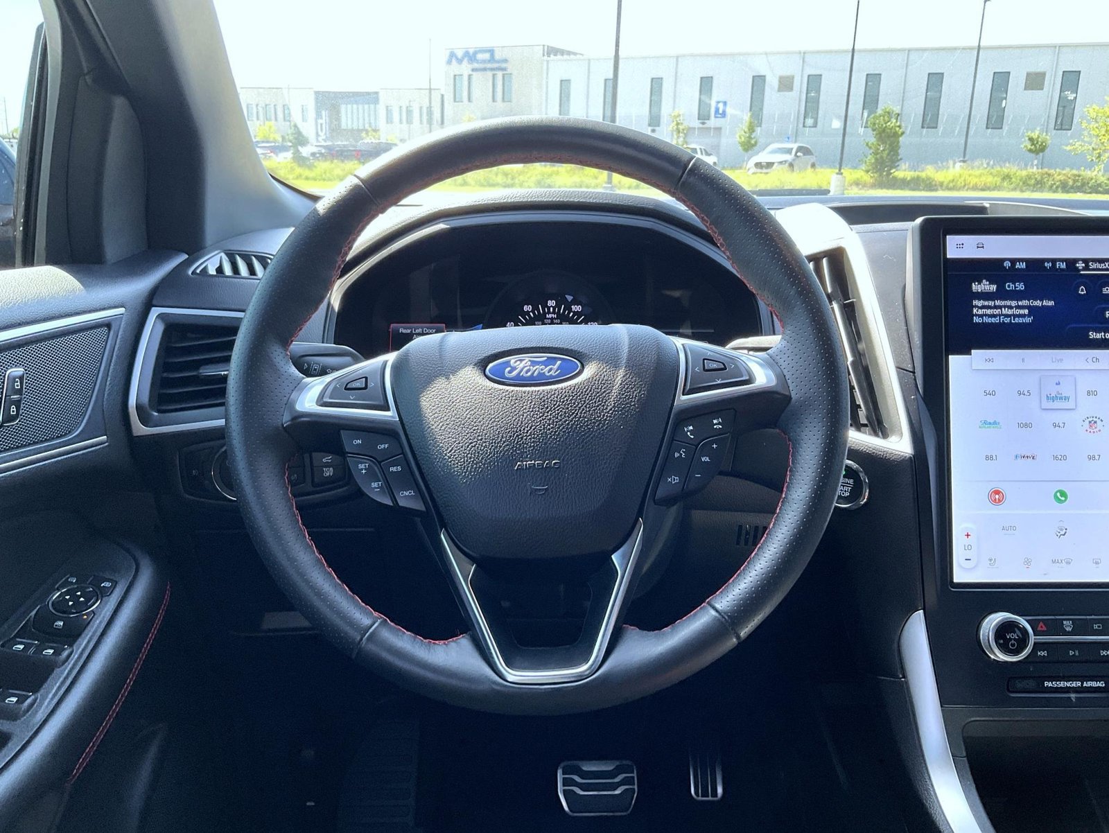 Used 2023 Ford Edge ST-Line AWD/4WD image 11