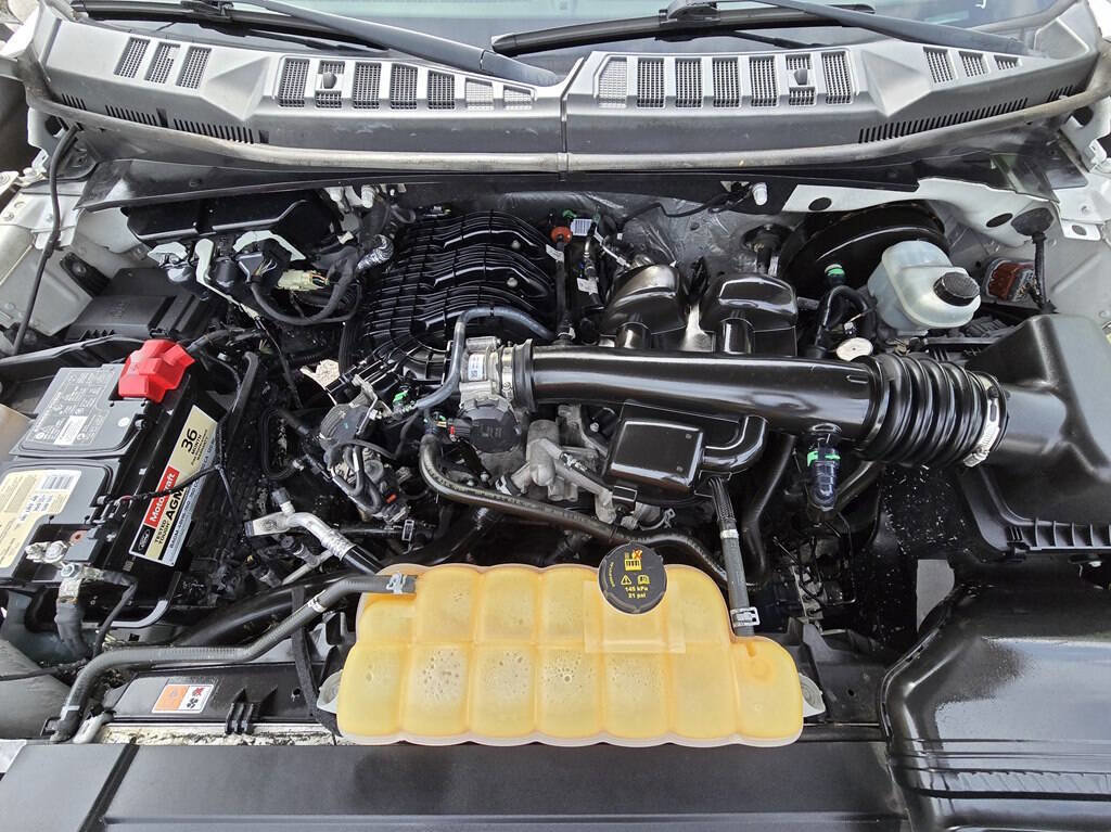 Used 2018 Ford F150 XLT w/ Equipment Group 301A Mid RWD image 26