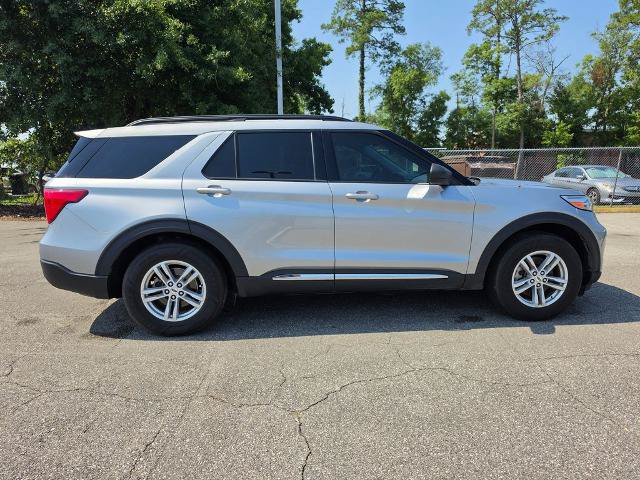 Certified 2023 Ford Explorer XLT RWD image 13