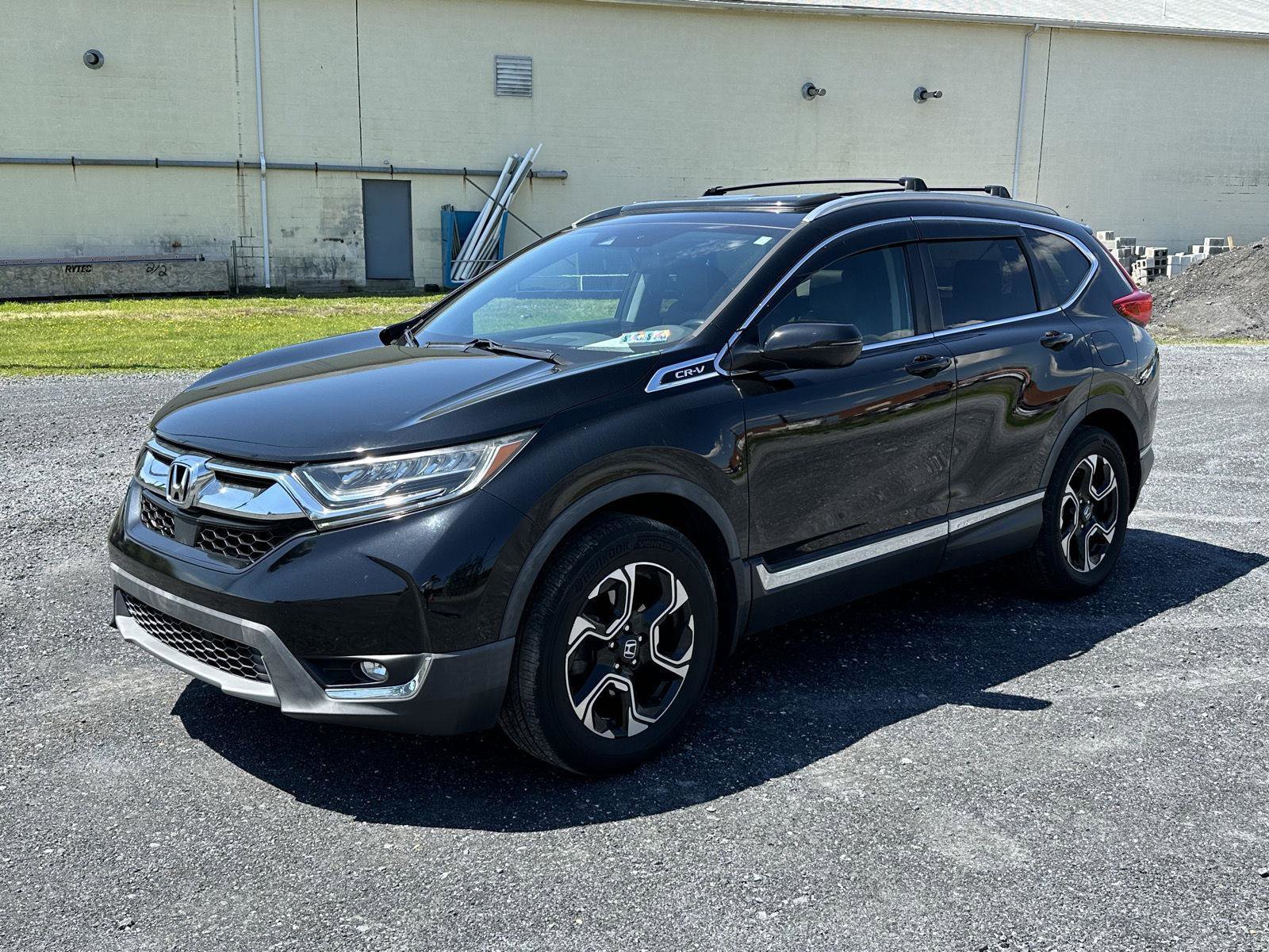 Used 2018 Honda CR-V Touring image 4
