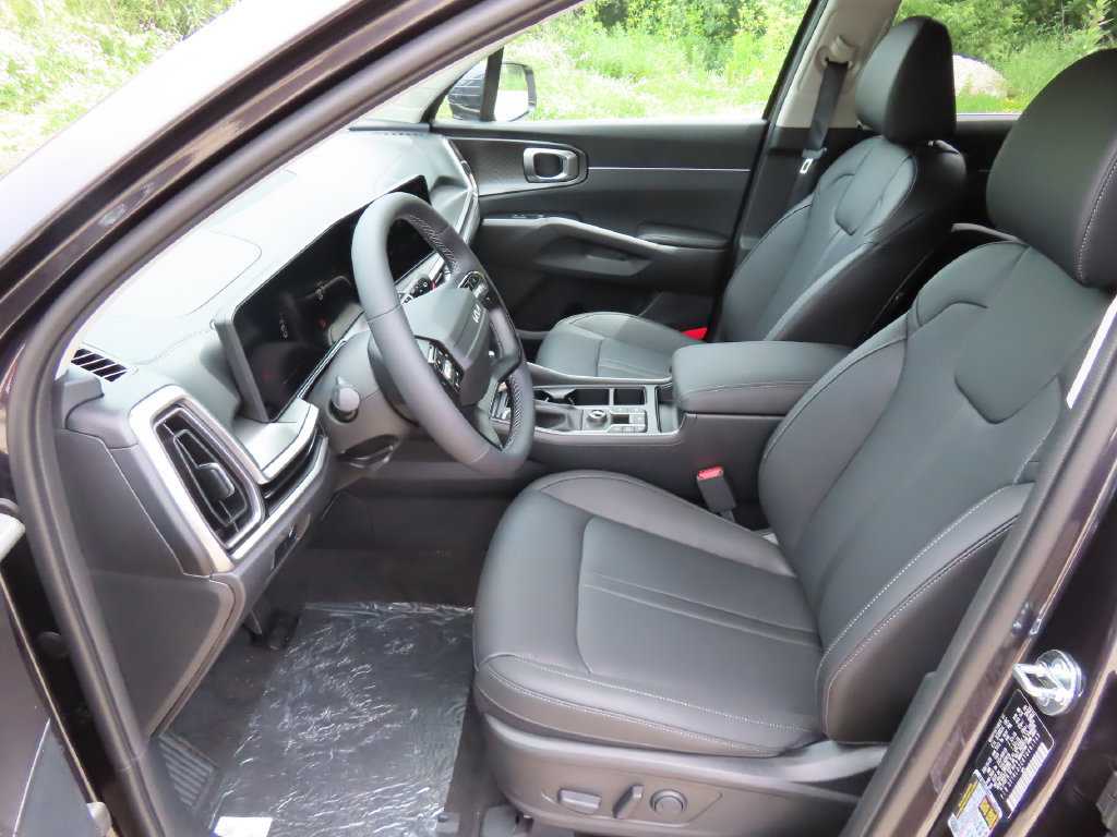New 2026 Kia Sorento S AWD/4WD image 19