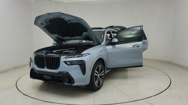 Used 2026 BMW X7 xDrive40i image 83