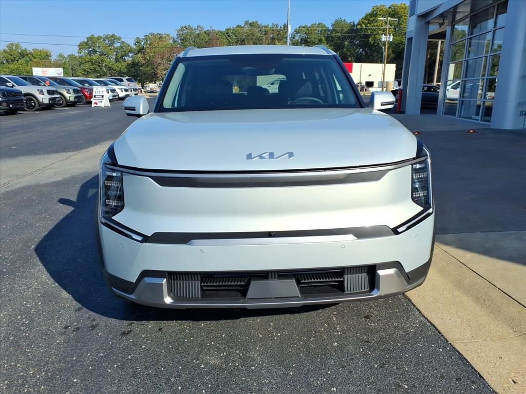 New 2026 Kia EV9 Wind AWD/4WD image 3