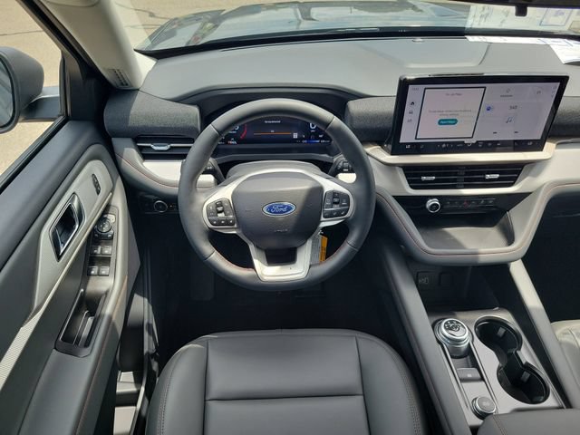 New 2026 Ford Explorer Active w/ Active Comfort Package AWD/4WD image 11