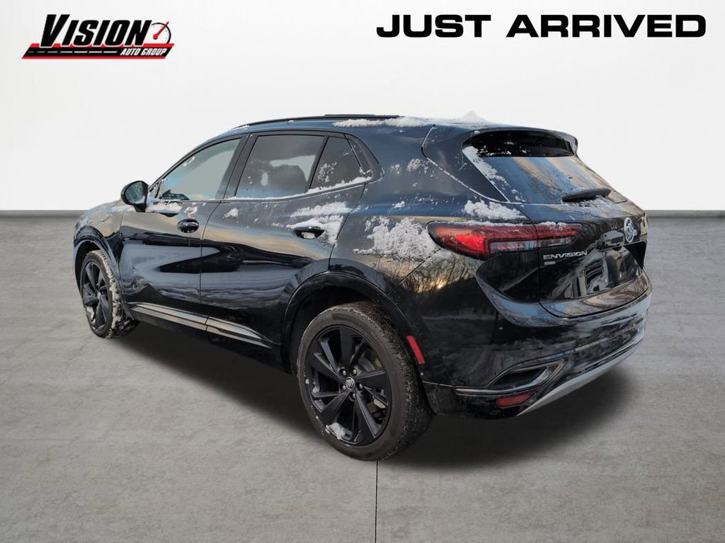 Used 2023 Buick Envision Essence w/ Sport Touring Package image 7