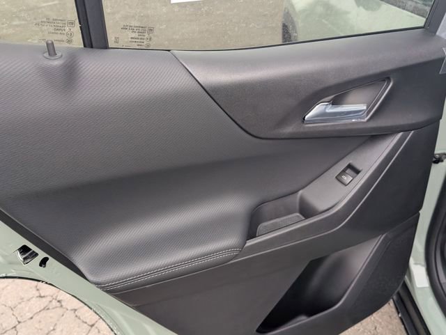 New 2026 Chevrolet Equinox LT w/ Convenience Package II image 10