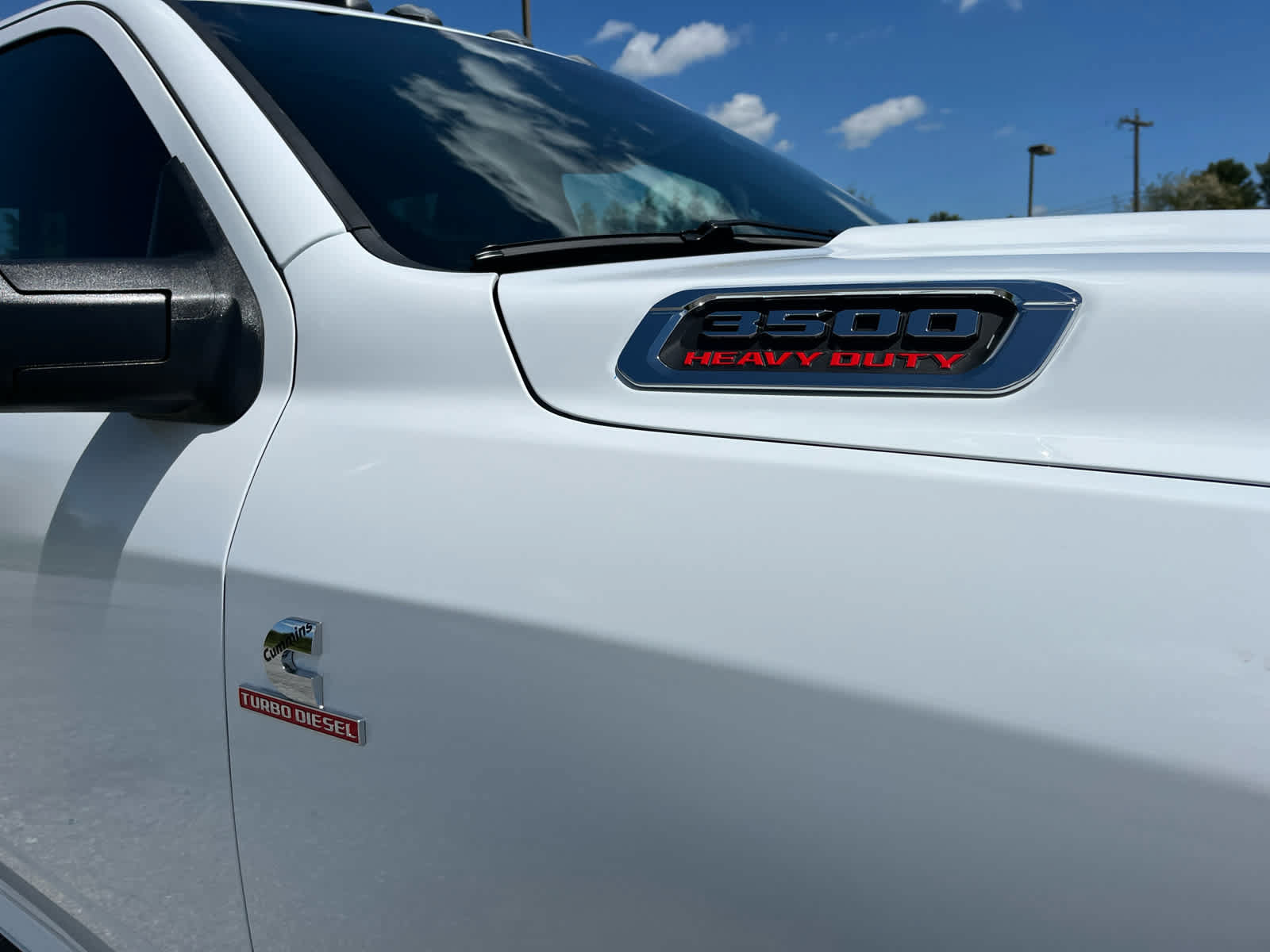 New 2026 RAM 3500 Tradesman AWD/4WD image 37
