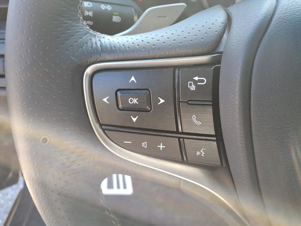 Certified 2022 Lexus ES 350 F Sport image 13