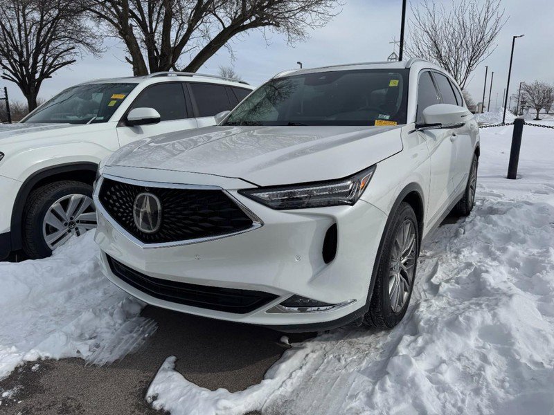 Used 2022 Acura MDX SH-AWD w/ Advance Package image 2
