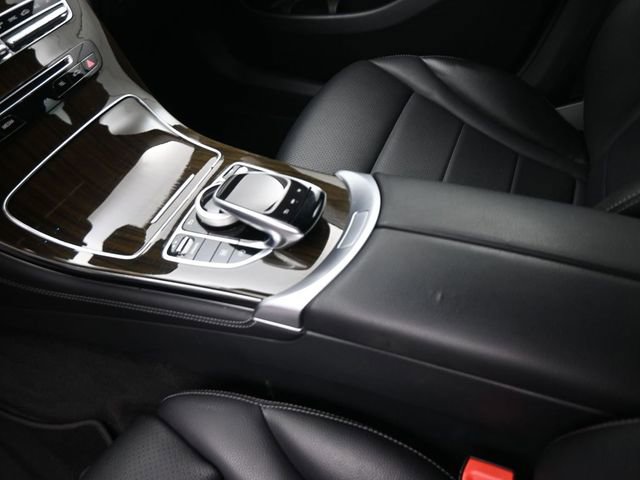 Used 2017 Mercedes-Benz GLC 300 4MATIC Coupe image 31