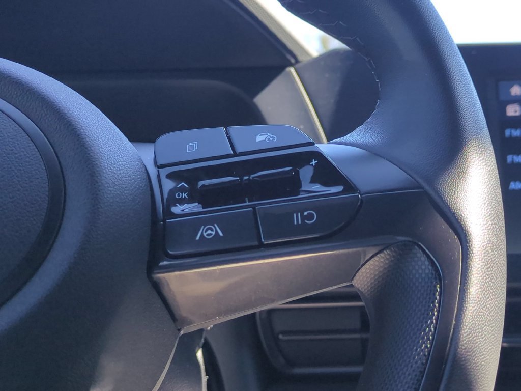 Used 2026 Hyundai Elantra Sport FWD image 21