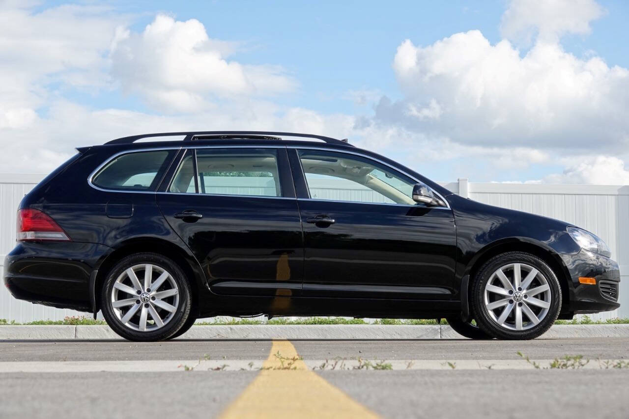 Used 2012 Volkswagen Jetta TDI FWD image 24