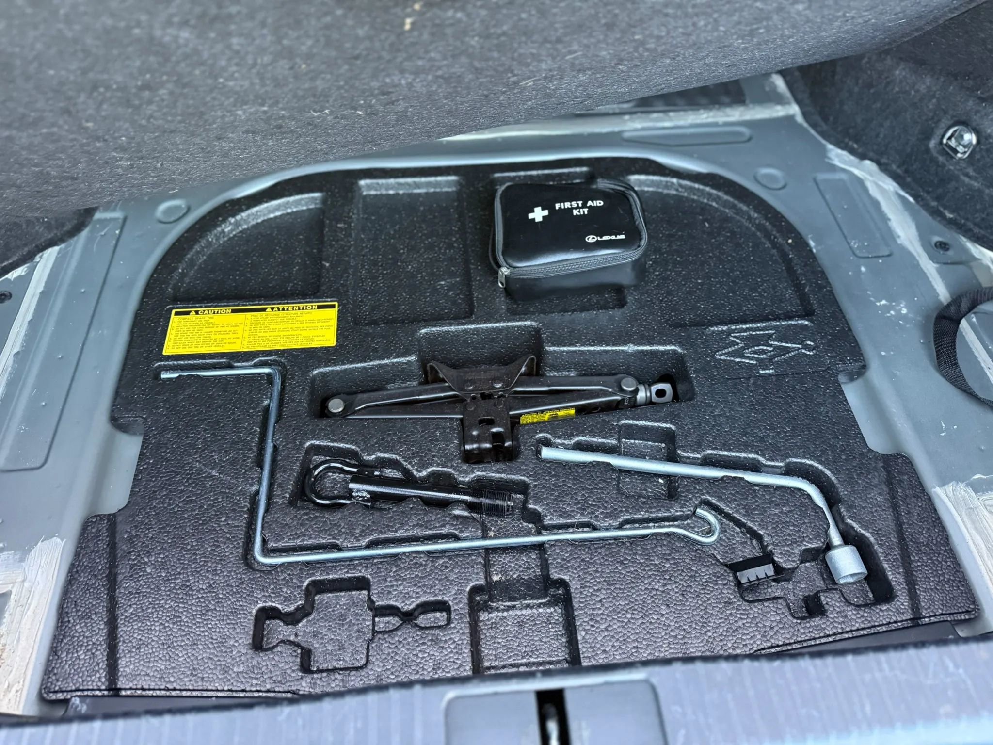 Used 2013 Lexus ES 350 w/ Luxury Pkg FWD image 11