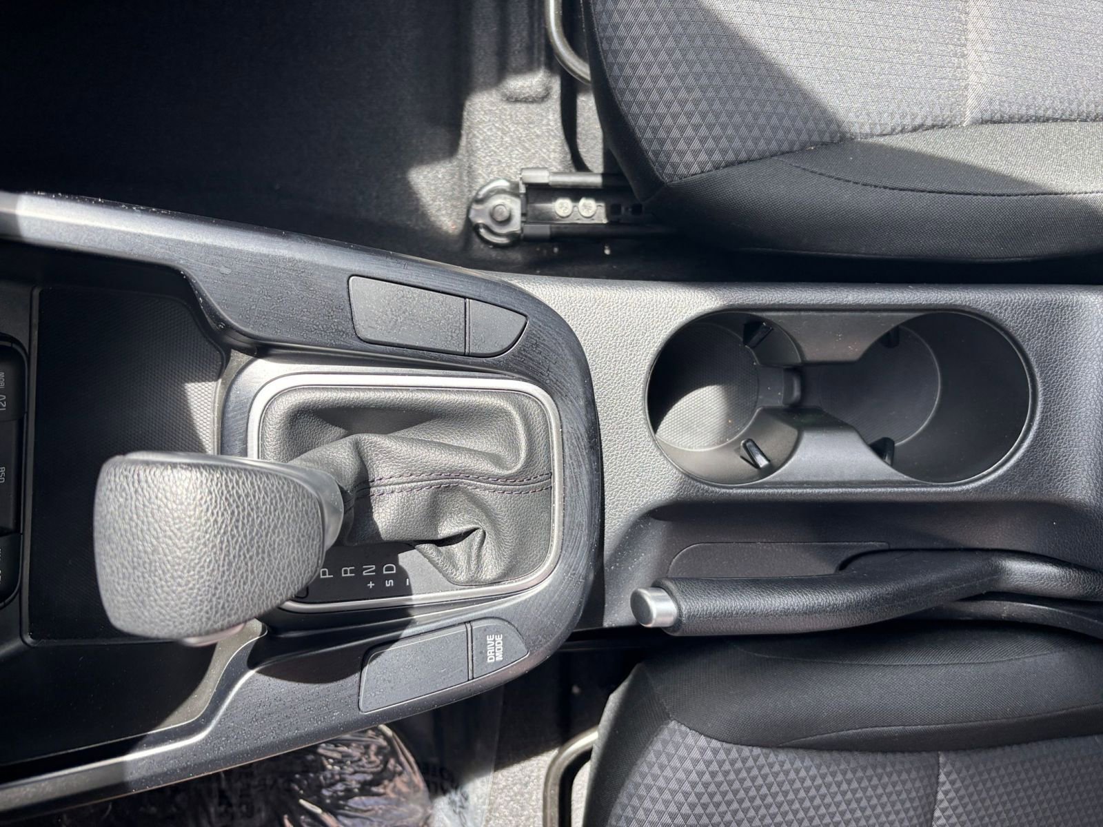 Used 2025 Kia Soul LX w/ LX Technology Package FWD image 39
