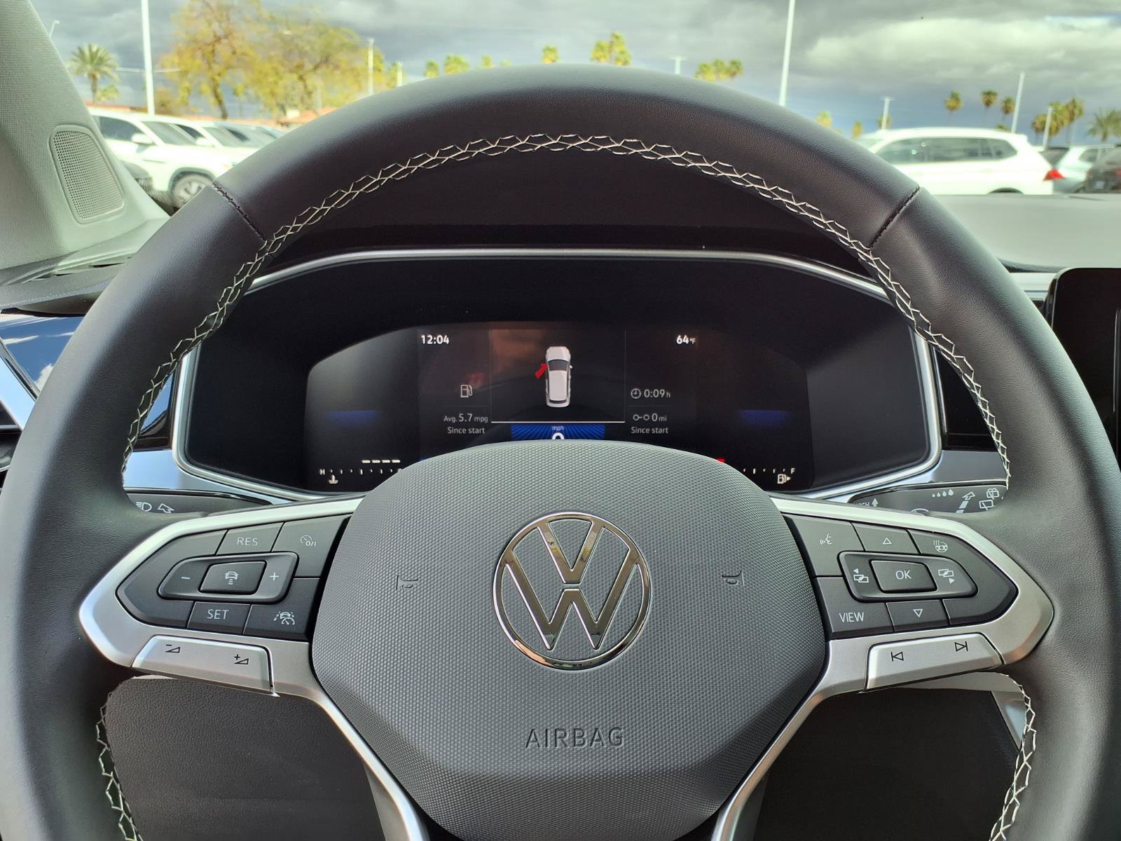 New 2026 Volkswagen Taos SE FWD image 13